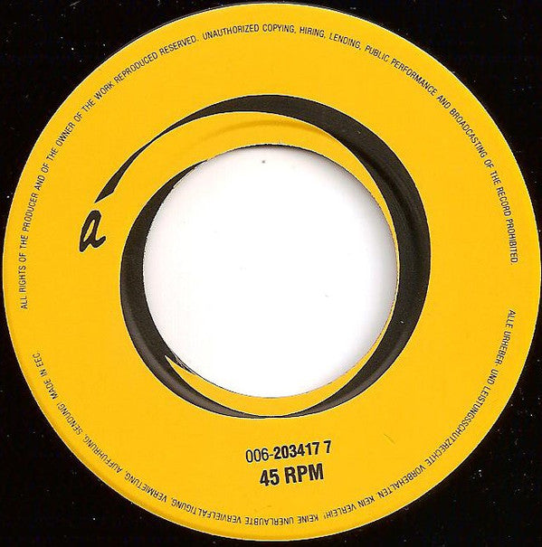 Kiss AMC : A Bit Of... (7", Single)