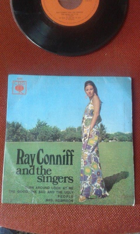 Ray Conniff And The Singers : Turn Around And Look At Me (7", EP)