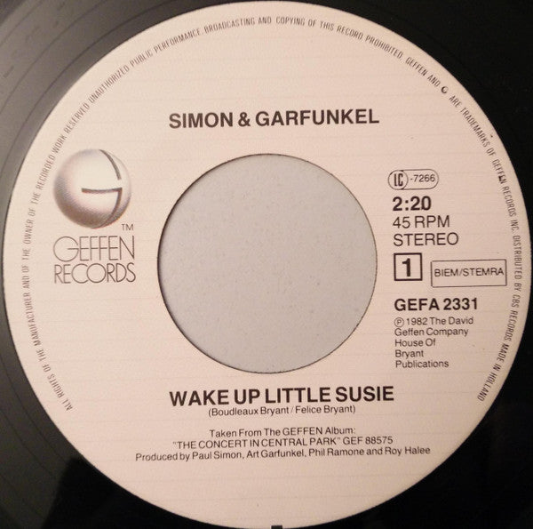 Simon And Garfunkel* : Wake Up Little Susie (7", Single)