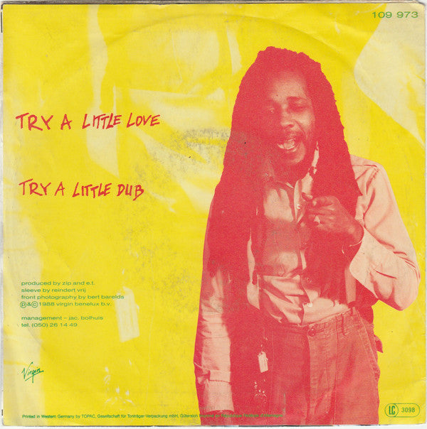 Johnny Baby : Try A Little Love (7", Single)