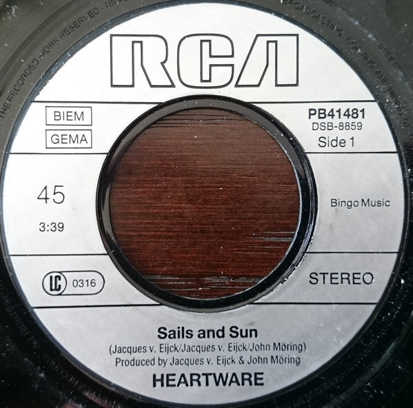 Heartware (2) : Sails And Sun (7", Single)