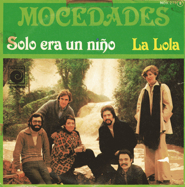 Mocedades : Solo Era Un Niño / La Lola (7", Single)