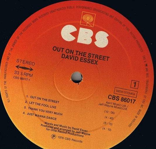 David Essex : Out On The Street (LP, Album, Gat)