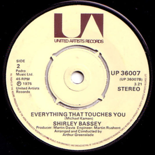 Shirley Bassey : Living  / Everything That Touches You (7", Pus)