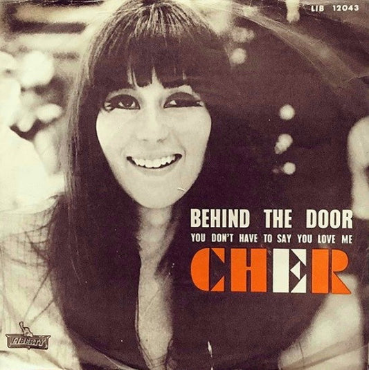Cher : Behind The Door (7", Single)