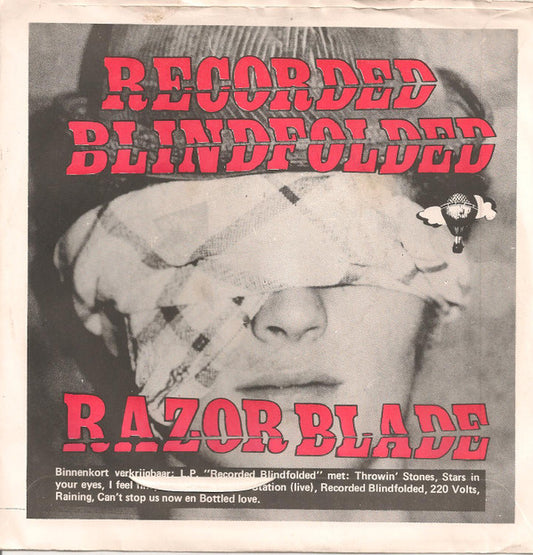 Razor Blade (5) : Recorded Blindfolded / Pirate Station (7", Single)