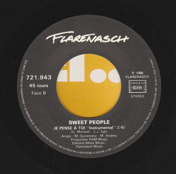 Sweet People : Io Penso A Lei... (7", Single)