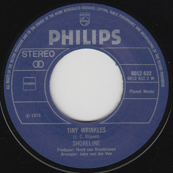 Shoreline (2) : Love Is All I Have To Give / Tiny Wrinkles (7", Single)