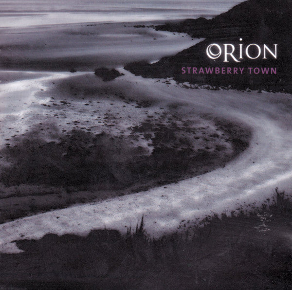 Orion (41) : Strawberry Town (CD, Album)